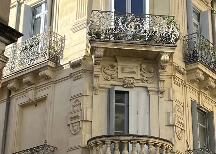 Au Coeur De M 3* مونبيلييه